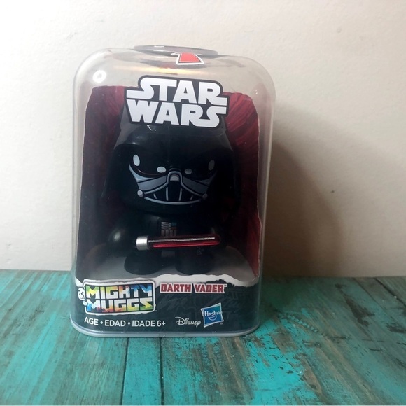Star Wars DARTH VADER Mighty Muggs 4” 2017 Hasbro - Picture 2 of 7